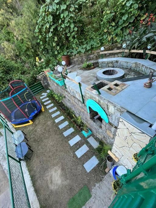 Kasauli Cascade A Cheerfull 4 Bedroom Challet Exterior photo