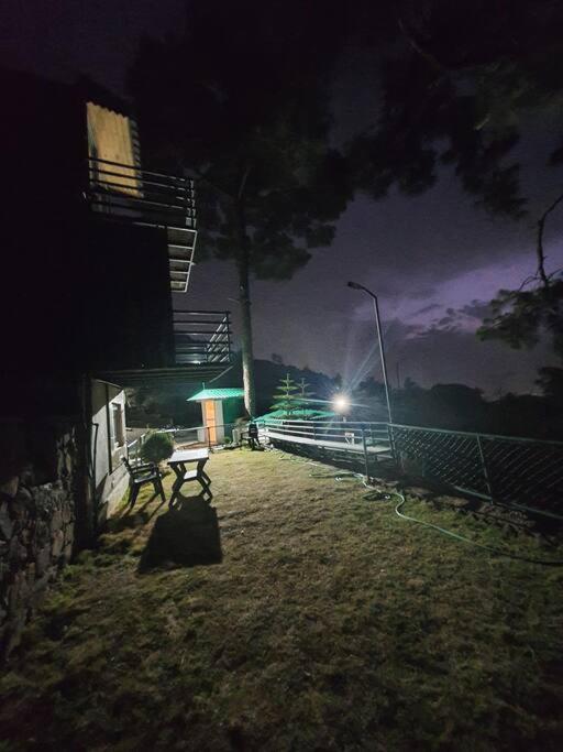 Kasauli Cascade A Cheerfull 4 Bedroom Challet Exterior photo